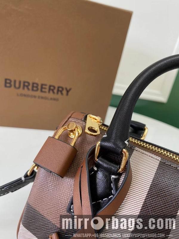 Burberry Replica Bags Burberry 8372 18.5x11x12cm ww