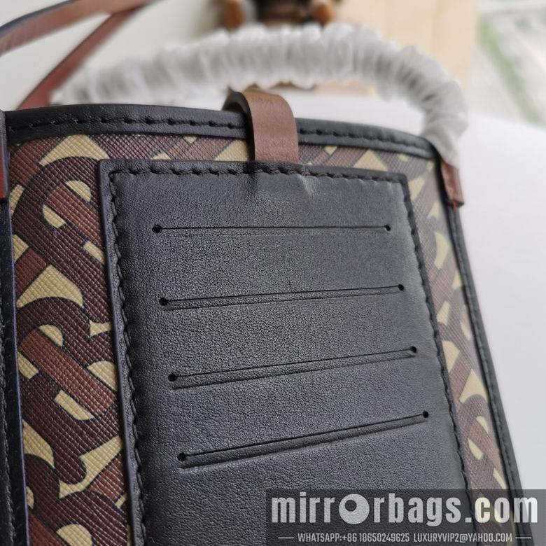 Burberry Replica Bags 12X3.5X18cm 082701 IQ 4colour