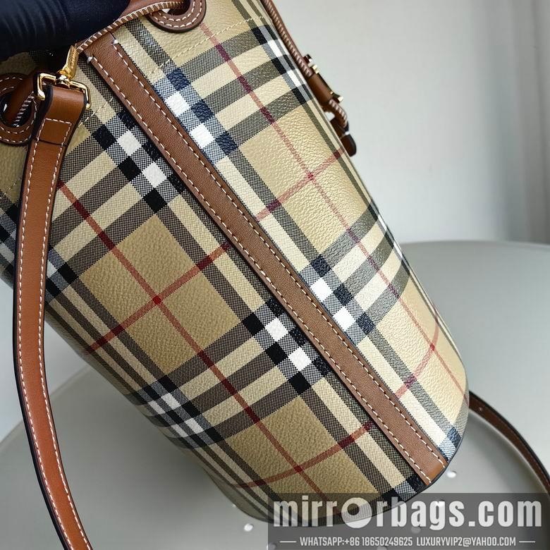 Burberry Replica Bags 16X26X26cm 081306 IQ
