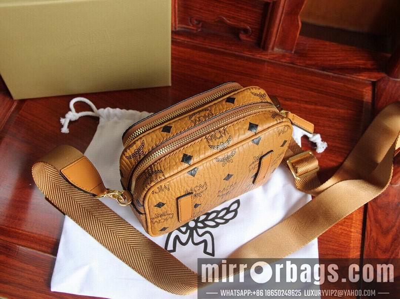 MCM Replica Bags MCM 22X15X9 18X12.5X8.5cm dy1