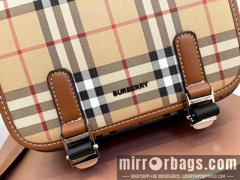 Burberry Replica Bags 22X19cm 061902 WP 2colour