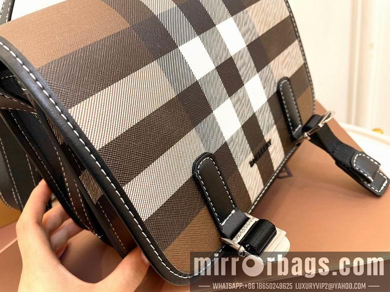 Burberry Replica Bags 22X19cm 061902 WP 2colour