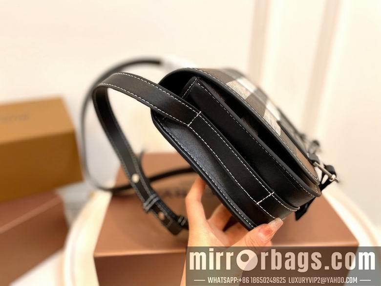 Burberry Replica Bags 22X19cm 061902 WP 2colour