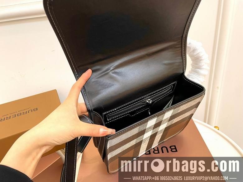 Burberry Replica Bags 22X19cm 061902 WP 2colour
