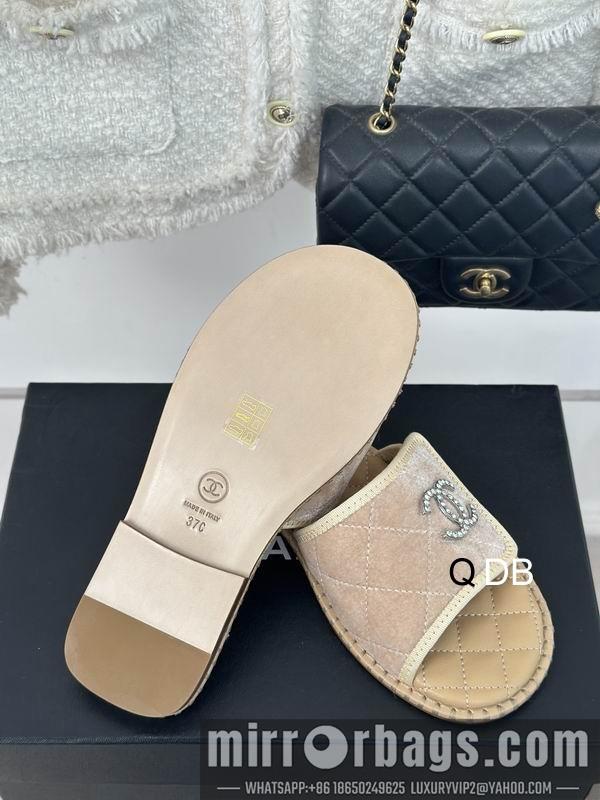 Chanel Replica Shoes sz35-40 4C DB0104