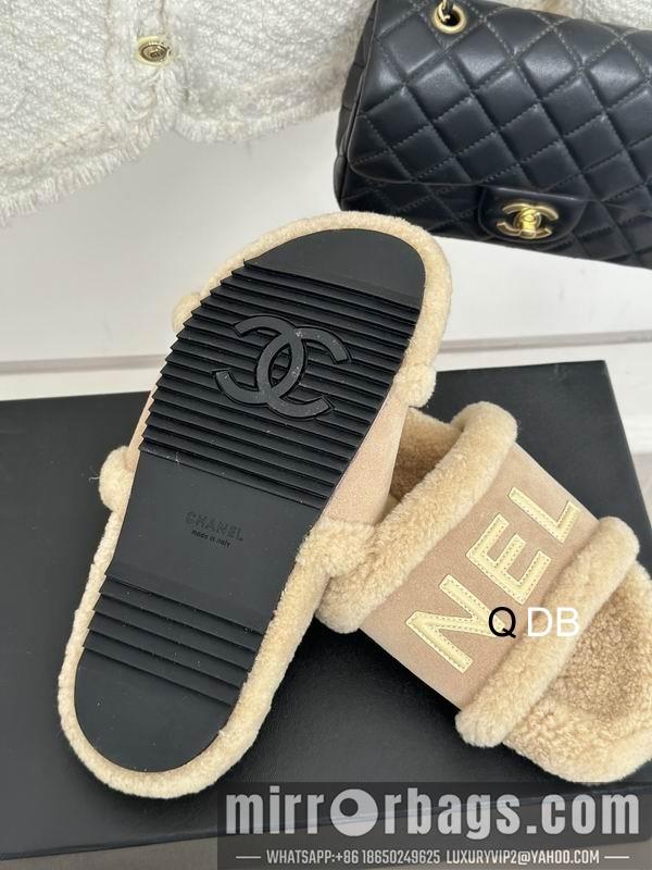 Chanel Replica Shoes sz35-40 4C DB1012