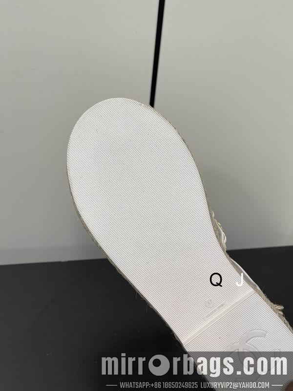 Chanel Replica Shoes sz35-40 XJ0901