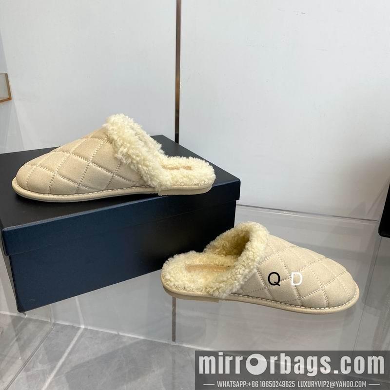 Chanel Replica Shoes sz35-40 4C GDT1101