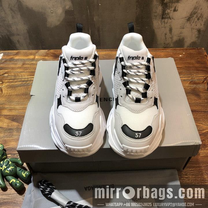 Balenciaga Shoes 1982216