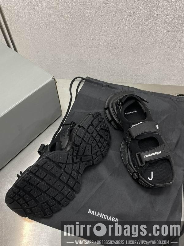 Replica Balenciaga Shoes sz35-40 XJ0605