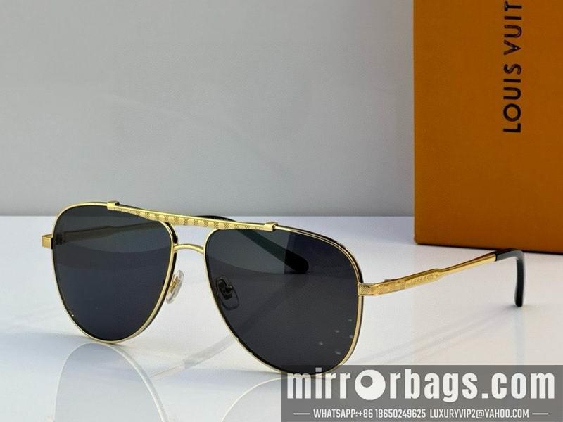 Replica LV Glasses smh10