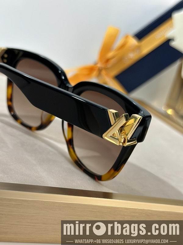 Replica LV Glasses smh57