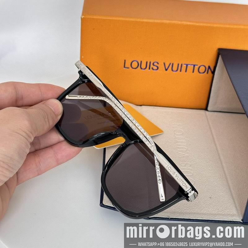Replica LV Glasses smr148