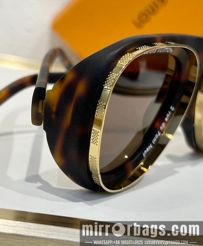 Replica LV Glasses smh203