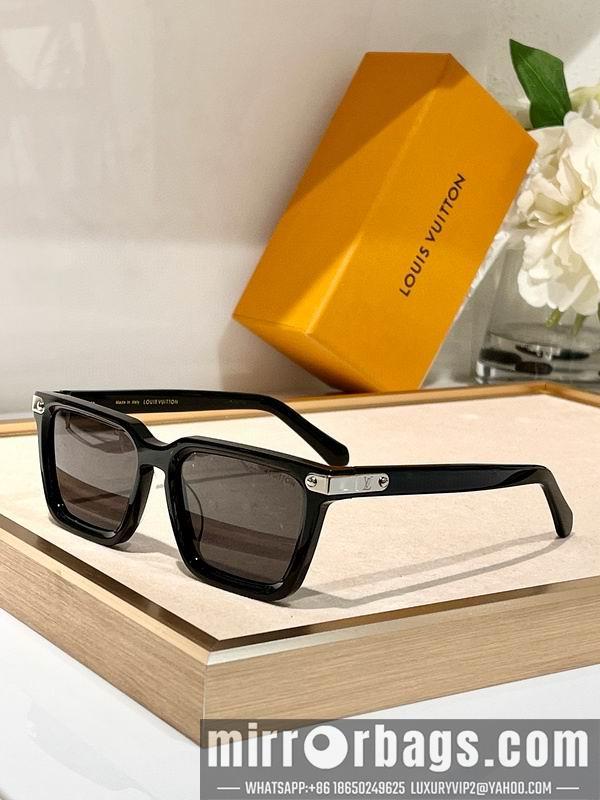 Replica LV Glasses smr49