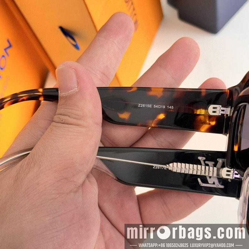 Replica LV Glasses smh89