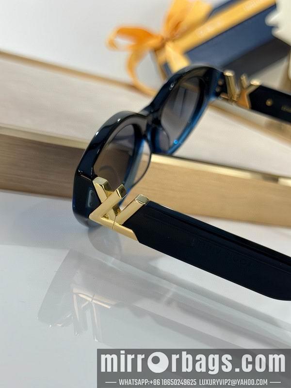 Replica LV Glasses smh58