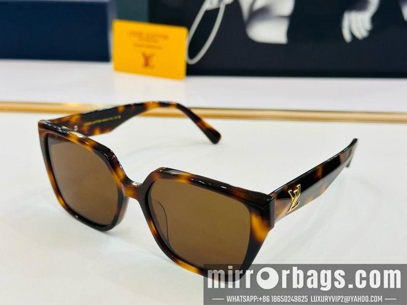 Replica LV Glasses smr71