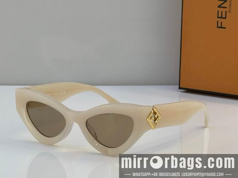 Replica Fendi Glasses smh81