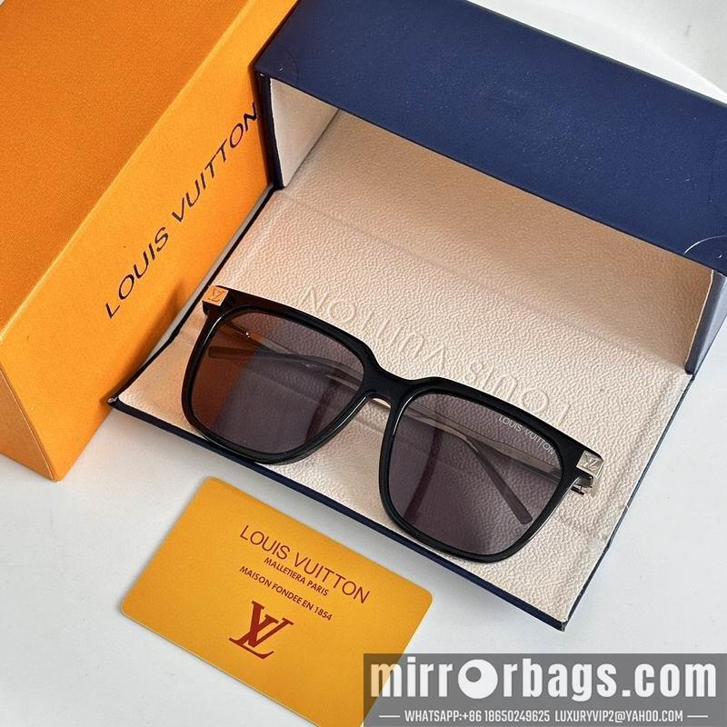 Replica LV Glasses smr148