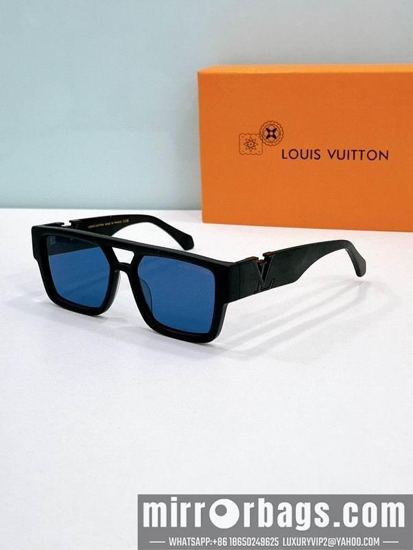 Replica LV Glasses smr107