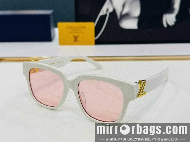 Replica LV Glasses smr105