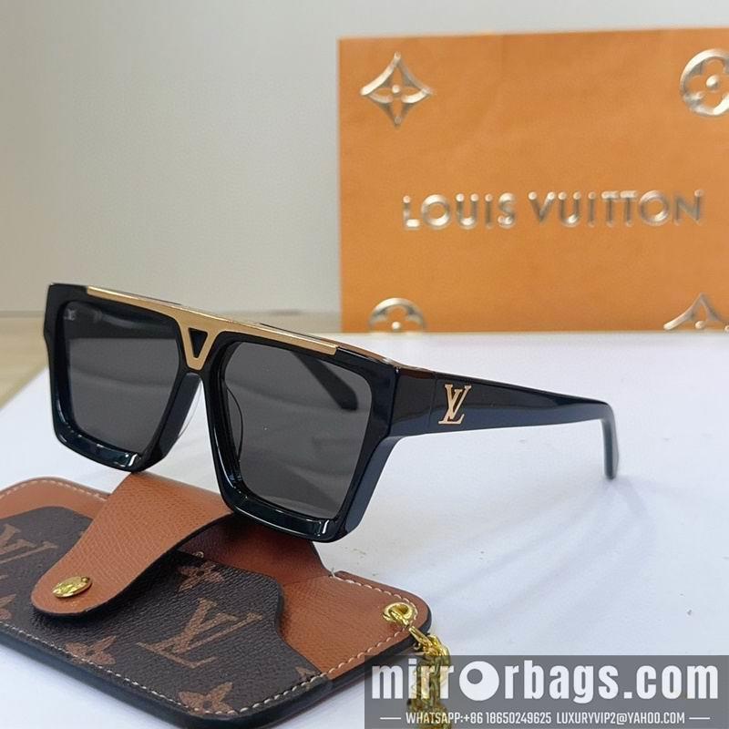 Replica LV Glasses smr120