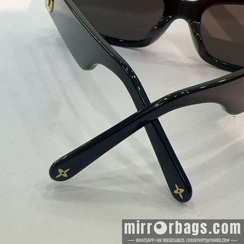 Replica LV Glasses smh42