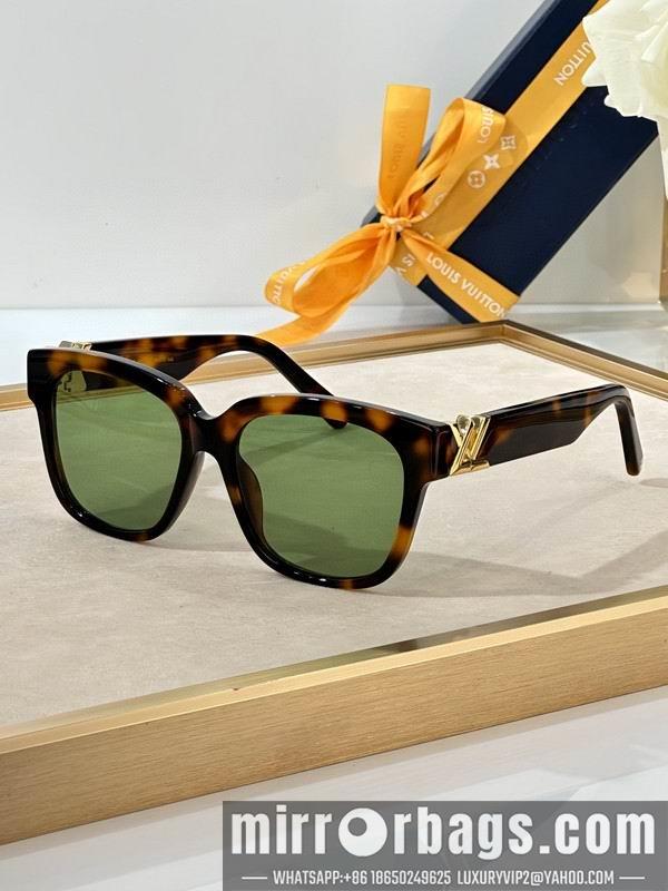 Replica LV Glasses smh57