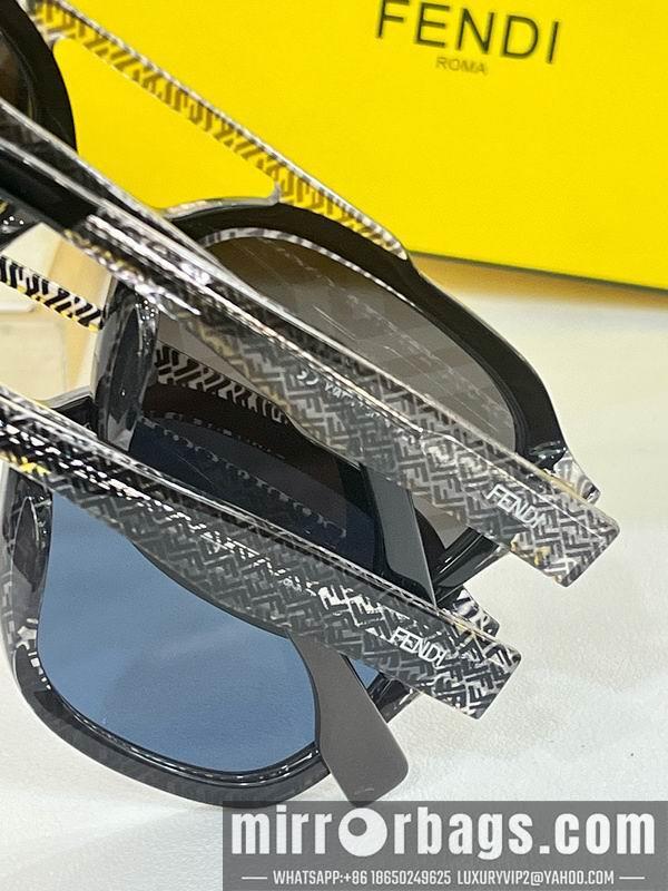 Replica Fendi Glasses smx83