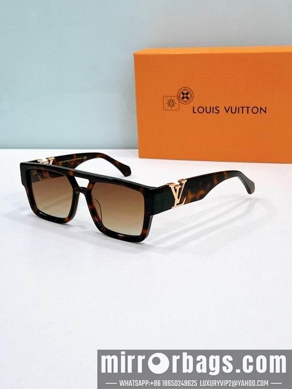 Replica LV Glasses smr107