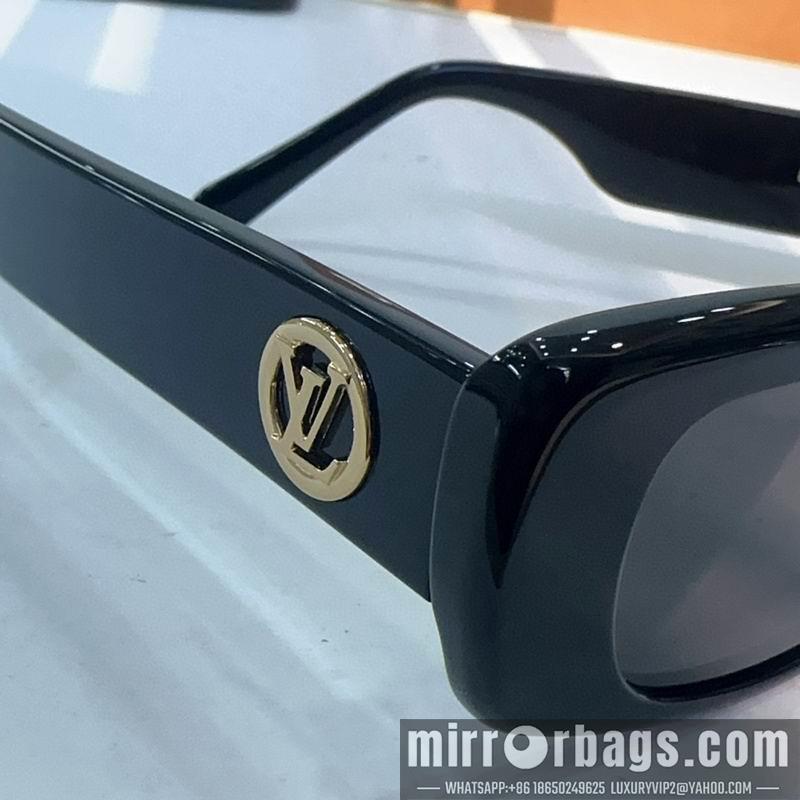 Replica LV Glasses smh42