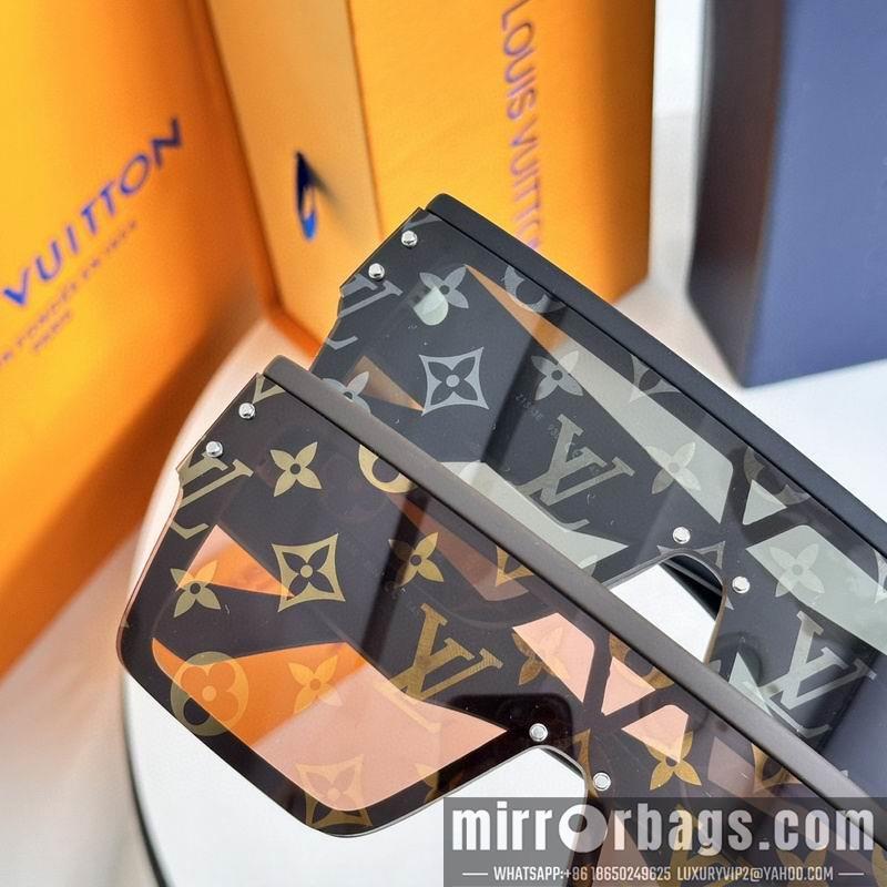 Replica LV Glasses smr149