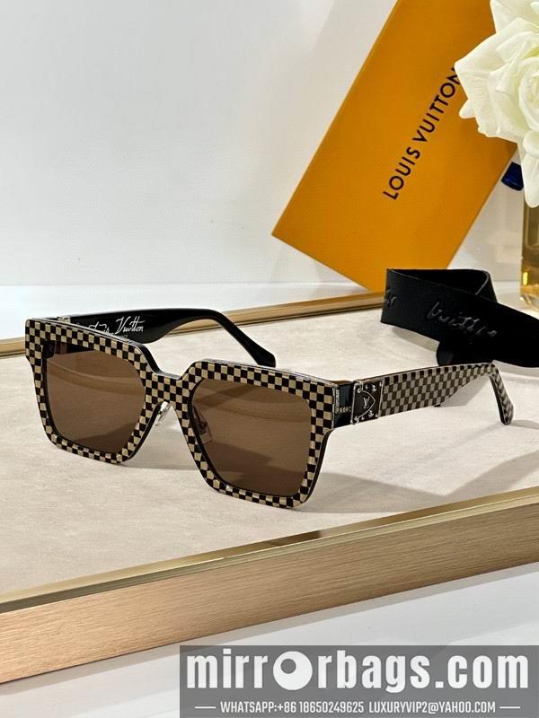 Replica LV Glasses smh29