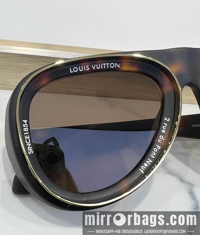 Replica LV Glasses smh203