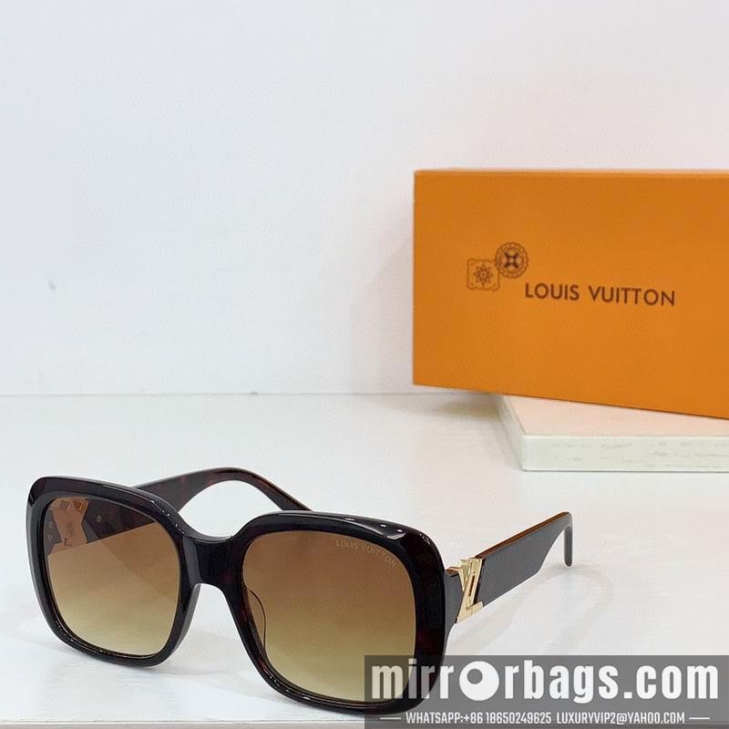 Replica LV Glasses smr53