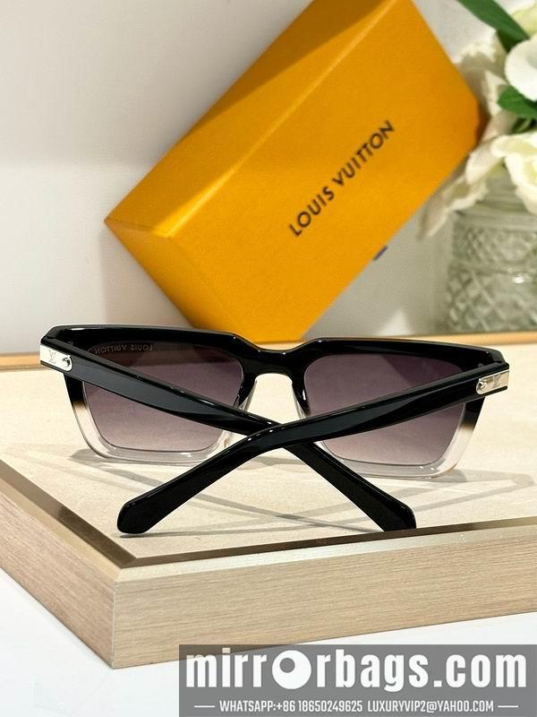 Replica LV Glasses smr49