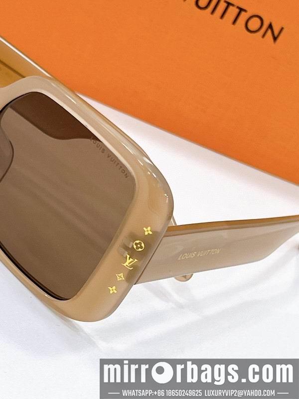Replica LV Glasses smh105