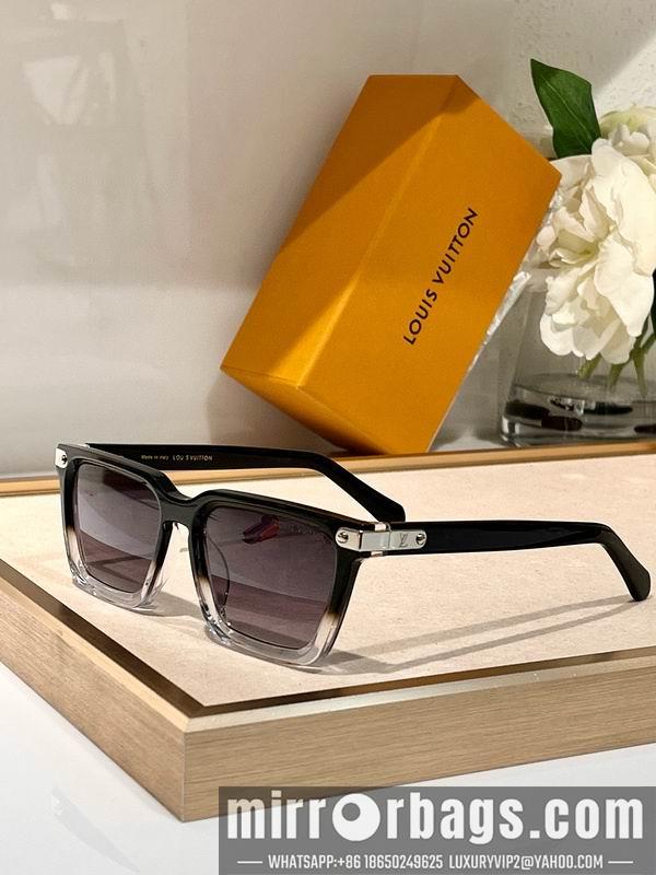 Replica LV Glasses smr49