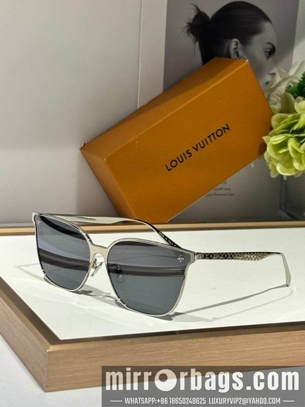 Replica LV Glasses smh176