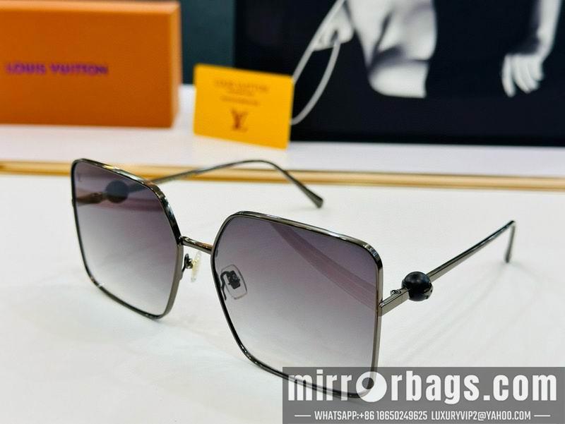 Replica LV Glasses smr39