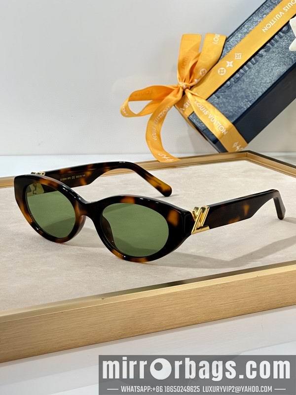Replica LV Glasses smh58