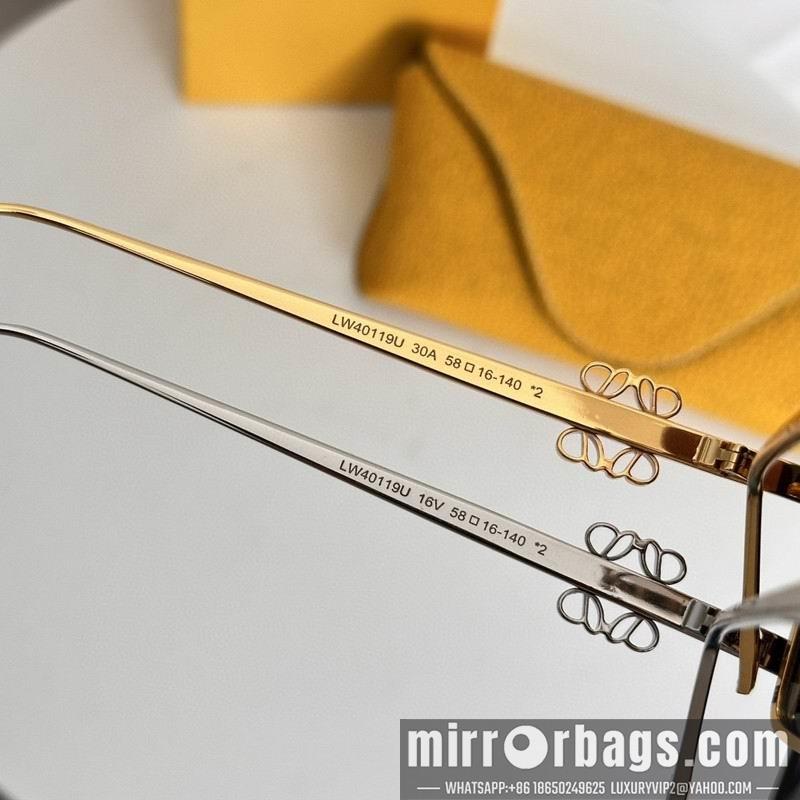 Replica loewe Glasses 03smh54