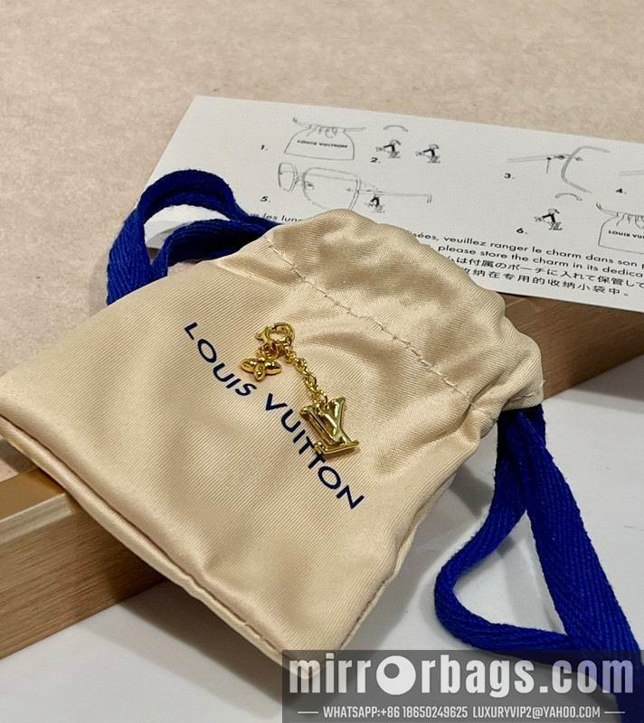 Replica LV Glasses smh153