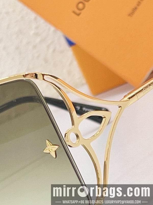 Replica LV Glasses smr58