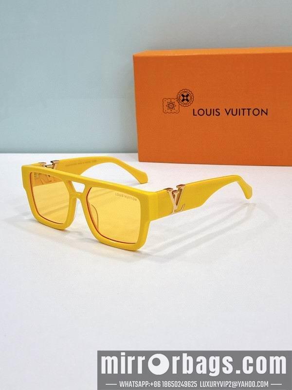 Replica LV Glasses smr107