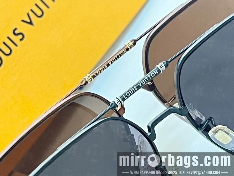 Replica LV Glasses smr42