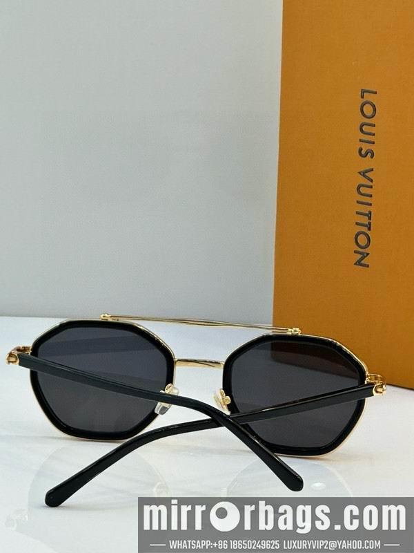 Replica LV Glasses smh19