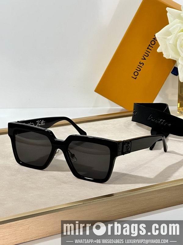Replica LV Glasses smh29
