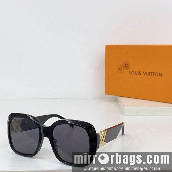 Replica LV Glasses smr17